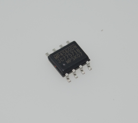 MP4560DN-LF محول تنحّي عالي الكفاءة 60 فولت 5 أمبير مع نطاق إدخال واسع 4.5-60 فولت، تردد قابل للتعديل 500 كيلو هرتز، حماية من التيار الزائد، إيقاف حراري، وحزمة DFN مدمجة