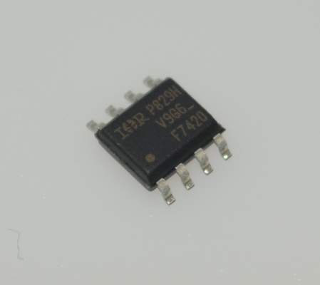 قناة N + P مزدوجة IRF7420TRPBF ±5.3A 20V SOIC-8 0.045Ω Rds ((on) 1.8V مستوى منطقية التبديل السريع إدارة الطاقة عالية الكفاءة تخزين المساحة التصميم