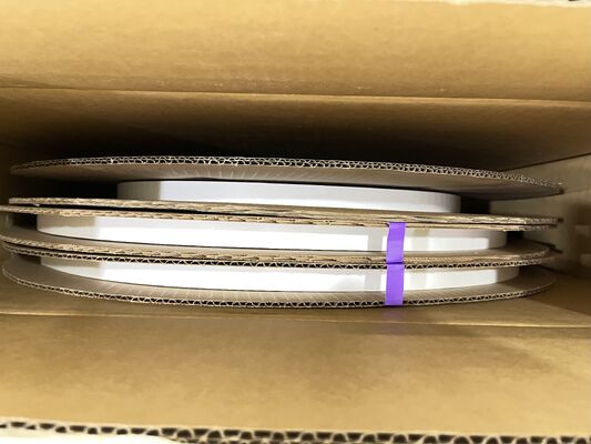 0039000077 طرف توصيل مجرفة نحاسي مطلي بالقصدير بقطر 2.36 مم، إنهاء بالكبس غير معزول، تصنيف 16-14 AWG، 600 فولت، تيار 20 أمبير، تغليف بكرة للأسلاك السيارات والصناعية