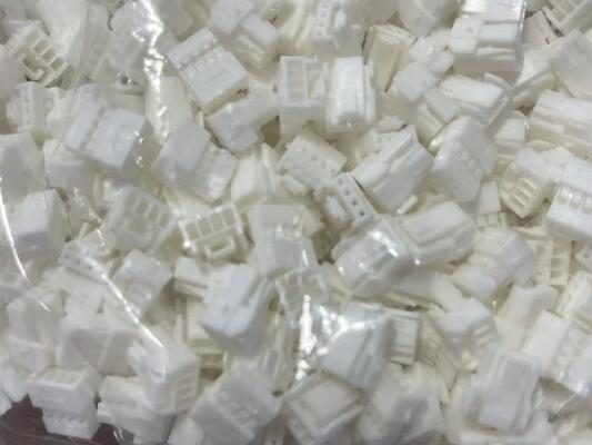 PARP-04V 4 موقف 2.0mm Pitch Connector Housing PA Series Receptacle Crimp Termination Positive Lock Compact 3A تصنيف 100 فولت AC للأسلاك إلى اللوحة وإضاءة LED