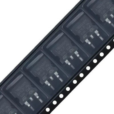 L7805ABD2T-TR منظم جهد ثابت 5 فولت 1.5 أمبير TO-263-3 D2PAK (2 أطراف + علامة تبويب) حزمة TO-263AB حماية حرارية وقصيرة الدائرة ±2% تفاوت الإخراج -40 درجة مئوية إلى +125 درجة مئوية نطاق درجة السيارات
