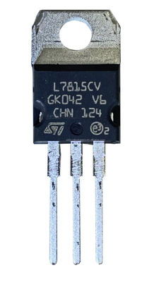 L7815CV-DG 15V 1.5A المنظم الخطي TO-220 حماية الحرارة / الدائرة القصيرة ± 4٪ الدقة من -40 °C إلى + 125 °C