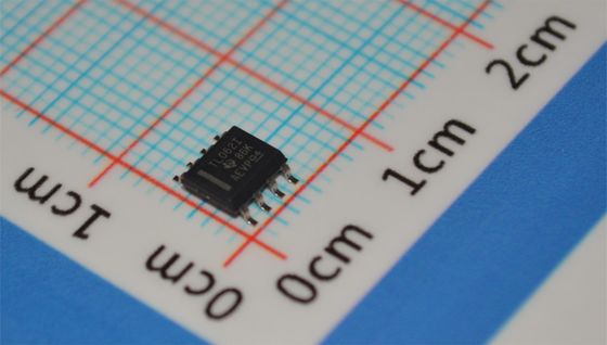TL062IDR 3MHz طاقة منخفضة JFET Op Amp ± 18V إمدادات 1pA تعصب المدخل 3mV التراجع 1.5μV / °C التبديل SOIC-8 -40 °C إلى + 125 °C ، الصناعية