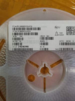 08055C224JAT2A 220nF MLCC 50V، X7R ± 5% Tol 0805 -55°C إلى +125°C ESR منخفضة