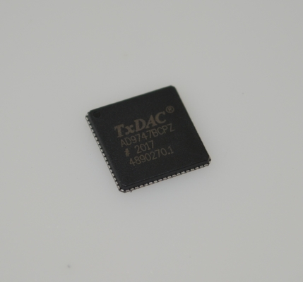 AD9747BCPZ 14-Bit 2.5 GSPS DAC عالية السرعة مع مدخلات LVDS منخفضة الطاقة ممتاز SFDR مرنة الساعة عرض النطاق الترددي واسع ومدى الحرارة الصناعية