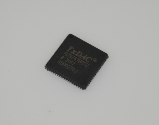 AD9747BCPZ 14-Bit 2.5 GSPS DAC عالية السرعة مع مدخلات LVDS منخفضة الطاقة ممتاز SFDR مرنة الساعة عرض النطاق الترددي واسع ومدى الحرارة الصناعية