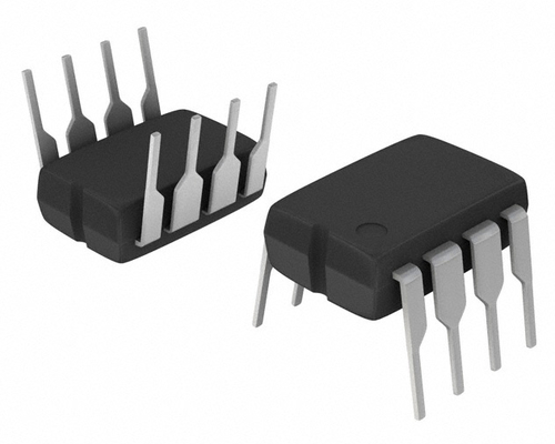 MC34152PG محرك MOSFET مزدوج 1.5A ذروة التيار 12V-18V إمداد 50ns ارتفاع / هبوط DIP-8 -40 °C إلى +85 °C