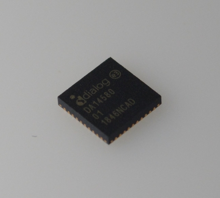 DA14580-01AT2 بلوتوث 5.0 SoC مع طاقة منخفضة للغاية 2.5x2.5mm الحجم ARM Cortex-M0 عمر بطارية طويل الأمد الأمن متعدد البروتوكولات وتصميم IoT بأسعار معقولة