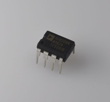 AD820ANZ دقة 5MHz Op Amp إمدادات واحدة / مزدوجة (± 18 فولت) طاقة منخفضة 1.3mA إخراج السكك الحديدية إلى السكك الحديدية نطاق درجة الحرارة العريض -40 ° C ~ + 125 ° C للصناعة والسيارات