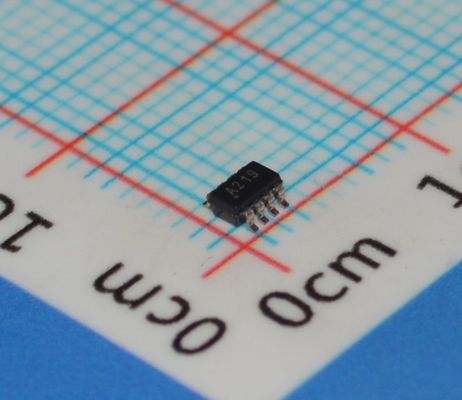 INA219AIDCNR شاشة تيار/طاقة عالية الدقة مع واجهة I2C بدقة 0.1% ونطاق 26 فولت، استشعار ثنائي الاتجاه منخفض الإزاحة في حزمة SOT-23 صغيرة الحجم، معايرة وتنبيهات قابلة للبرمجة