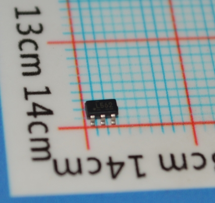 TPS560200DBVR 3.3V 0.6A محول بوك متزامن مع كفاءة 95% 4.5-17V مدخل 1.2MHz تردد وضع بيئي تعويض داخلي بداية ناعمة وحماية حرارية في حزمة SOT-23