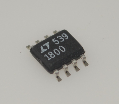 LT1800CS8 سرعة عالية 100MHz Op Amp 400V/μs معدل التمرير منخفض 3.5mV Offset Rail-to-Rail Output 5V إلى ±5V إمدادات 7nA IB توفير مساحة SOIC-8 للفلاتر / مدفعات ADC