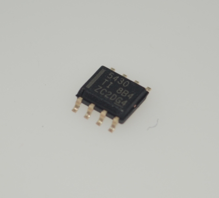 TPS5430DDAR 3A 5.5-36V عريض المدخل تحويل خطوة إلى أسفل 500kHz التبديل الكفاءة العالية (حتى 95%) تعويض داخلي الطاقة إشارة جيدة الحرارية / UVLO الحماية حزمة SOIC-8