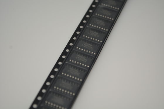 مسجل إزاحة 74HC595D، 8 بت، تسلسلي إلى متوازي، خرج تسلسلي، مزلاج، خرج ثلاثي الحالة عالي التيار، جهد تشغيل واسع (2 فولت - 6 فولت)، استهلاك منخفض للطاقة، وسهل التوصيل المتسلسل