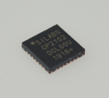 CP2102-GMR USB-UART Bridge Single-Chip Solution متكامل USB & Crystal 9600 bps إلى 2 Mbps Baud 512 بايت بوفر GPIO الكامل المدمج QFN برامج تشغيل خالية من الرسوم الملكية