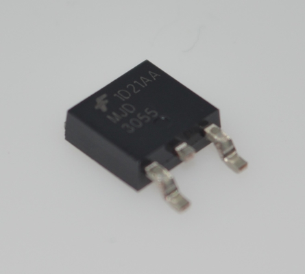 MJD3055T4G 60V 15A دارلينجتون للطاقة NPN منخفض VCE(sat) لكفاءة عالية مدمجة مع مخمد وثنائي لـ أداء قوي حزمة TO-220 مثالية للأحمال الاستقرائية والمحركات والصمامات