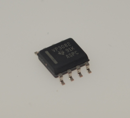 SN65HVD3082EDR جهاز إرسال واستقبال CAN بجهد 3.3 فولت وسرعة 1 ميجابت في الثانية واستهلاك منخفض للطاقة وحماية من التفريغ الكهروستاتيكي IEC وتحمل الأخطاء وتصميم حافلة قوي ومتوافق مع RS-485 ونطاق درجة حرارة واسع