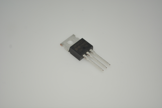 IRFB4227PBF 200V/195A MOSFET مع Ultra-Low 4.5mΩ Rds ((on) TO-220 حزمة المحرك المنطقي مستوى الهولونة معدل التبديل السريع كفاءة عالية تصميم قوي لنظم التحكم في المحركات والطاقة