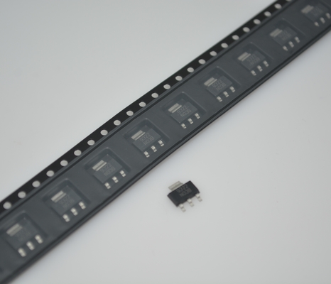 LM1117IMPX-ADJ/NOPB منظم LDO قابل للتعديل 1.25-13.8V 800mA مع 1.2V هبوط 1% دقة التيار الحالي / الحماية الحرارية مستقرة مع القبعات السيراميكية SOT-223 حزمة -40 °C إلى + 125 °C نطاق
