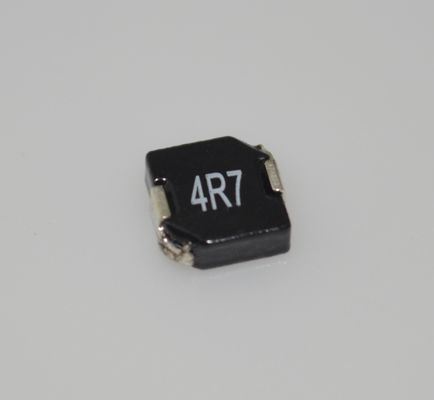 SRP7030-4R7M 4.7μH محفز طاقة محمي مع 9.6mΩ DCR منخفض 15.8A Isat Ferrite Core عالية التيار المنخفض الخسارة المدمجة 7.3x7.3x3.0mm لمصادر الطاقة
