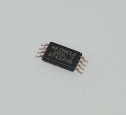 AT24C256C-XHL-B 256K EEPROM I2C واجهة 1.7-5.5V الجهد العريض 1MHz سرعة 1M كتابة دورات 100 سنة الاحتفاظ الصناعية -40 °C إلى +85 °C الحماية الأجهزة حزم صغيرة