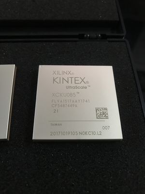 أطلق العنان لأداء فائق لشريحة XCKU085 Kintex UltraScale FPGA مع 1.5 مليون خلية منطقية، و 1517 مدخل/مخرج، و 8.0 جيجابايت/ثانية، و 34 ميجابايت BRAM، و 5.5 ميجابايت UltraRAM، و 2.5D IC، و 100G إيثرنت