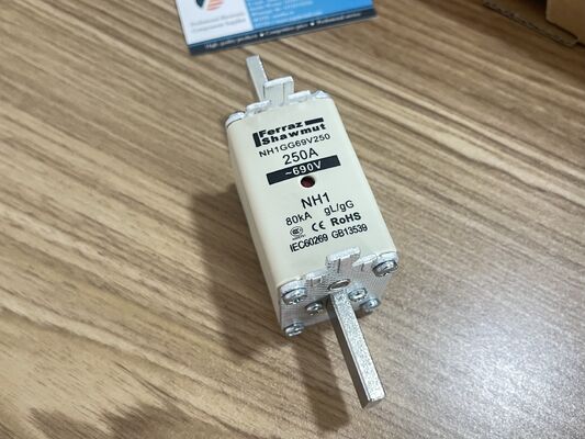 NH1GG69V250P 1250V 250A وحدة MOSFET SiC Rds منخفضة ((on)) 3.3mΩ التبديل السريع التردد العالي الخسارة المنخفضة كثافة الطاقة العالية الصناعية للجهاز التحويل الكهروضوئي ومحركات المحرك