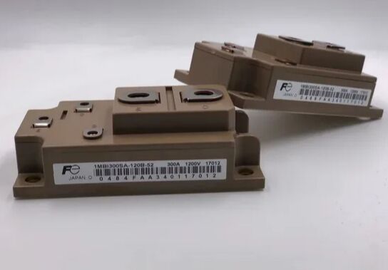 1MB1300SA-120B-52 1200V 1300A وحدة IGBT نصف جسر منخفضة Vce(sat) متانة عالية ضد قصر الدائرة خسارة تبديل منخفضة تقنية الضغط الملائم لمحركات الصناعة الثقيلة وأجهزة UPS عالية القدرة