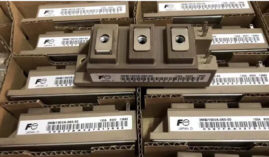 2MB1150U4A-120-50 1200V 1150A وحدة IGBT مزدوجة عالية القدرة، ذات Vce(sat) منخفضة جدًا، ومتانة عالية ضد قصر الدائرة، وتقليل الفقد، وتقنية الضغط الملائم لمحركات الأقراص الصناعية وأجهزة UPS الضخمة
