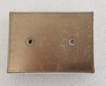 35ACC12F4V1 12 فولت 3.5 أمبير ترانزستور سيارات PNP منخفض VCE(sat) 250mV كسب تيار عالي حزمة SOT-223 مؤهل AEC-Q101 لتبديل الأحمال والتحكم في المحركات في المركبات