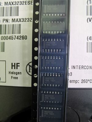 MAX3232ESE+T 3.0V إلى 5.5V RS-232 Transceiver 2 Drivers/2 Receivers ±15kV ESD Protection طاقة منخفضة 250kbps معدل بيانات للأنظمة التي تعمل بالبطاريات والأنظمة الصناعية