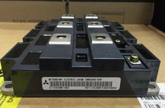 وحدة IGBT عالية التيار CM900HC-90H 900V 900A، انخفاض VCE(sat) 2.7V، متانة عالية ضد قصر الدائرة، فقدان تبديل منخفض، عزل عالي لمحركات الصناعة الثقيلة و UPS الضخمة