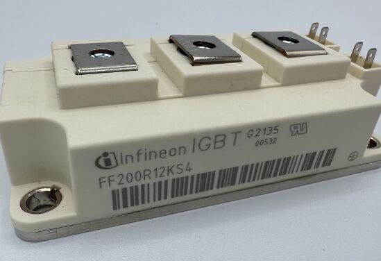 وحدة IGBT FF200R12KS4 1200V 200A منخفضة VCE(sat) متانة عالية ضد قصر الدائرة خسارة تبديل منخفضة عزل عالي لمحركات المحركات الصناعية ووحدات UPS عالية الطاقة