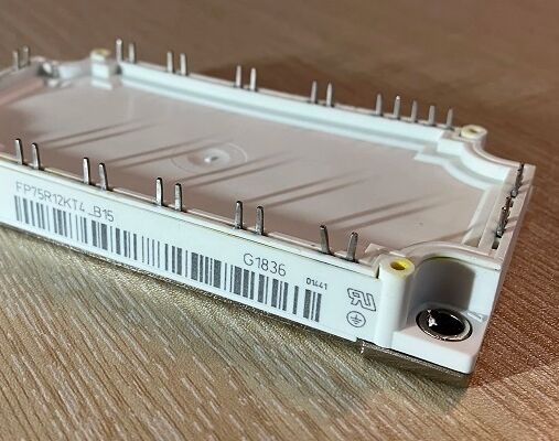 FP75R12KT4 B15 1200V 75A PIM وحدة IGBT TRENCHSTOP TM IGBT4 خسارة التبديل المنخفضة المتكامل المصلح والفرامل الأسطوانة النحاسية NTC تردد التبديل العالي للدوافع المحركية