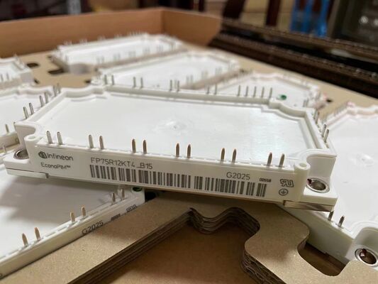 FP75R12KT4 B15 1200V 75A PIM وحدة IGBT TRENCHSTOP TM IGBT4 خسارة التبديل المنخفضة المتكامل المصلح والفرامل الأسطوانة النحاسية NTC تردد التبديل العالي للدوافع المحركية