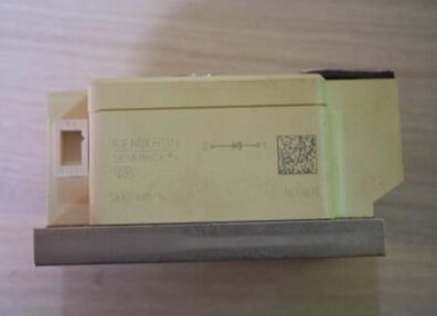 SKKE600/16 1600V 600A وحدة ثنائي الديود الواحد Ultra-Low VF 1.5V High Surge Current 22kA SEMIPACK4 قاعدة معزولة نقل حرارة ممتازة موثوقية عالية UL معتمدة للمصلحين واللحام