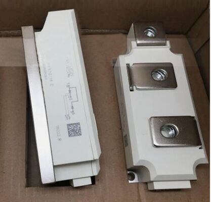 SKKH570/18E 1800 فولت 570 أمبير وحدة ثايرستور-دايود، بوابة تضخيم مزدوجة، جهد أمامي منخفض 1.44 فولت، تيار اندفاع 19 كيلو أمبير، قاعدة سيراميك AlN، نقاط ضغط، معتمد من UL لبادئات التشغيل اللينة