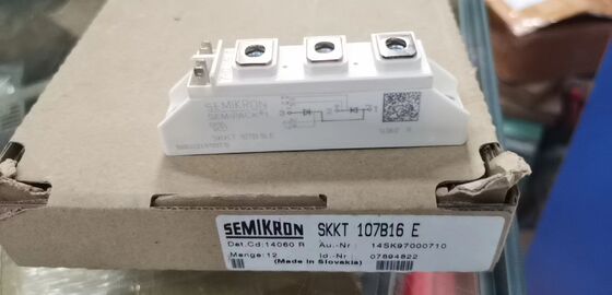 SKKT107B16E 1600V 107A وحدة ثايرستور مزدوجة VF منخفض 1.35 فولت 2.4kA موجة قاعدة سيراميك AlN نقاط ضغط SEMIPACK1 معتمدة من UL للمبتدئين الناعمين والمحركات