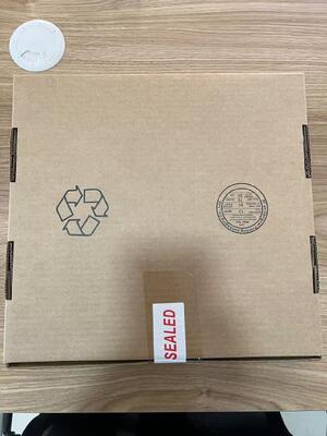 GD25Q80ETIGR 8Mbit NOR Flash 133MHz Quad SPI 532Mbit/s نقل 100K صمود 20Y احتفاظ بالبيانات 2.7V-3.6V حالة تأهب منخفضة 11uA SOP-8 لإنترنت الأشياء والأجهزة القابلة للارتداء