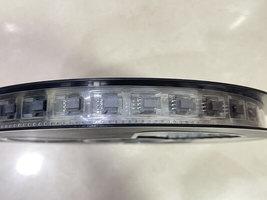 105405-1106 موصل سلك إلى لوحة بـ 6 مواضع وبطول 1.25 مم، نوع غلاف تجعيد، مقبس، تثبيت بالاحتكاك، قابل للتركيب على لوحة، قفل احتكاكي، UL 1066 V-0، لإضاءة LED والسيارات